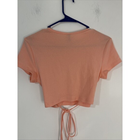 H & M Divided Peach Short Sleeve Crop Top with Tie Back Size Medium New with tag - Picture 3 of 5
